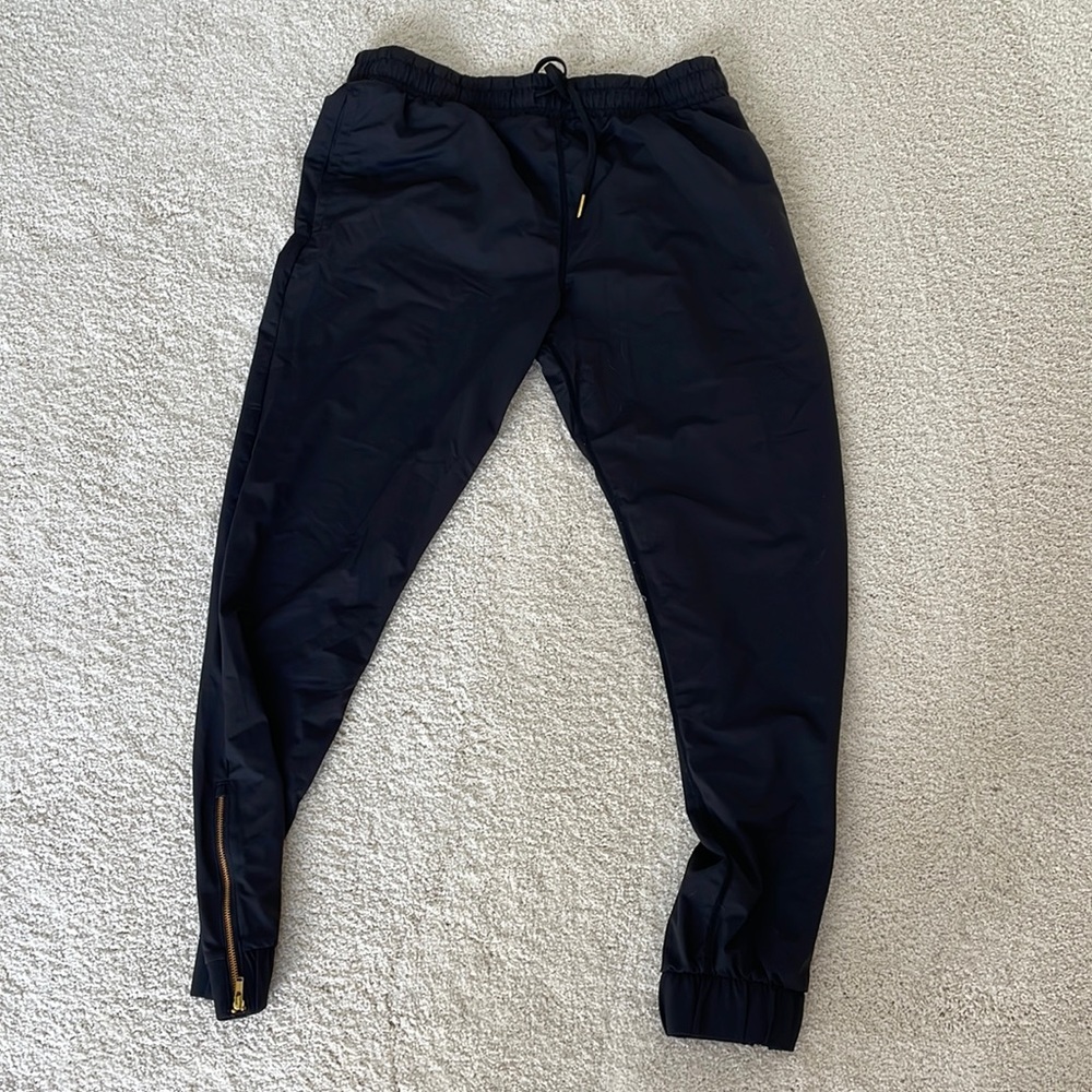 Zyia joggers